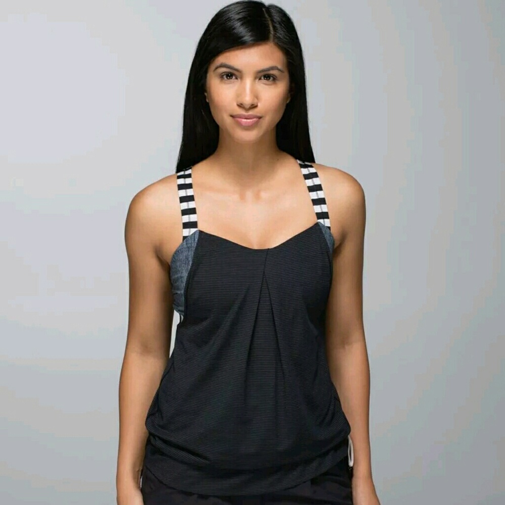 Lululemon Rest Less Black White Tank Luxtreme Sz 4